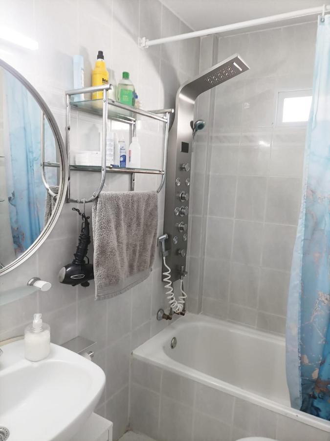 Habitacion En Chueca, Centro De Madrid Eksteriør bilde